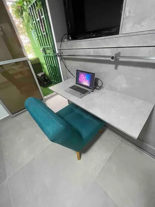 Апартаменты Apartamento Loft-Ubicacion Estadio-Floresta-Laurel Медельин