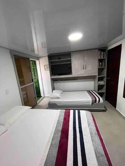 Апартаменты Apartamento Loft-Ubicacion Estadio-Floresta-Laurel Медельин
